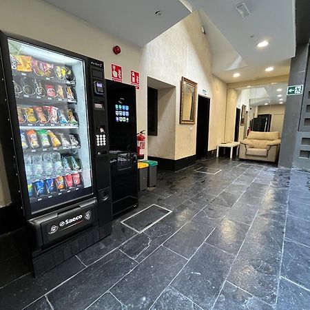 Center Sevilla Confort 7 外观 照片